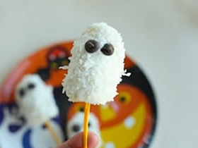 Banana Ghost Pops